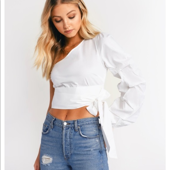 Tobi Joanne White One Shoulder Crop Top - Size Medium - Picture 4 of 11
